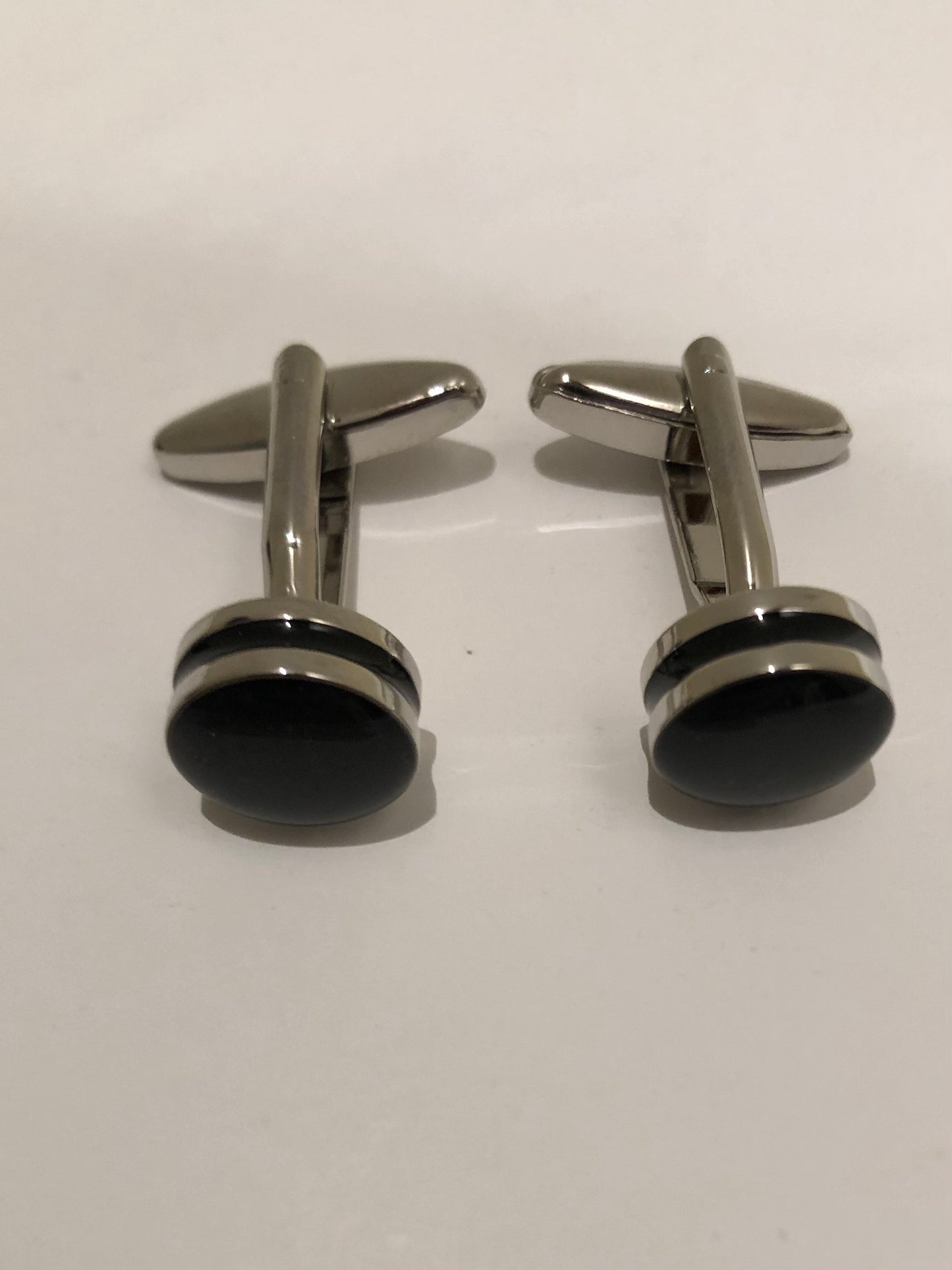 Eterna Ollie Cufflinks (Black)
