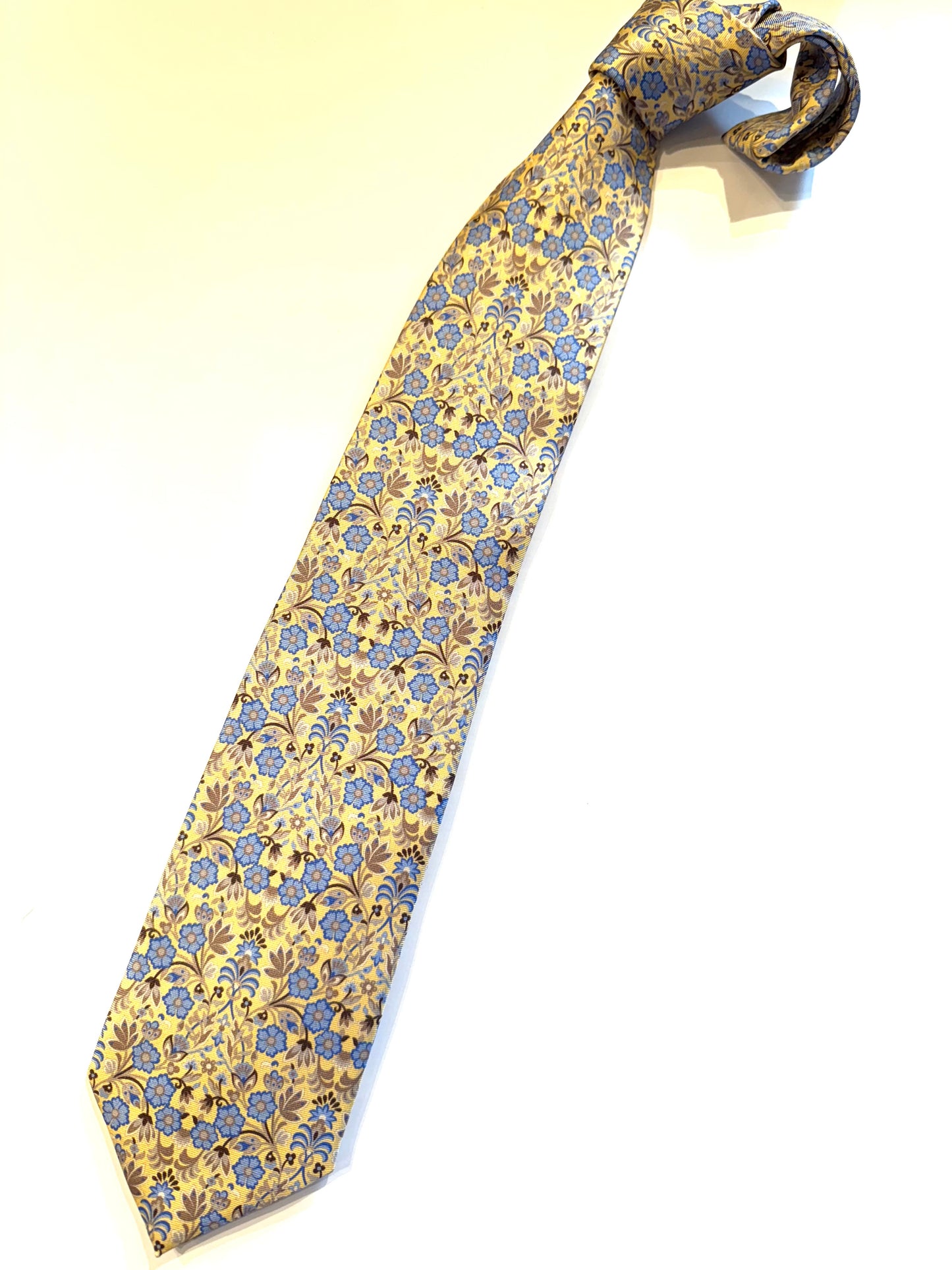 Robert Jensen Tie