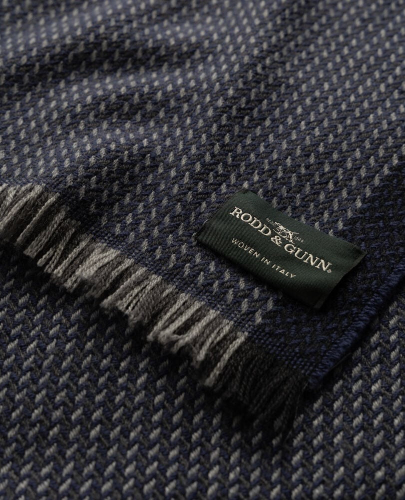 Rodd & Gunn Dunedin Scarf