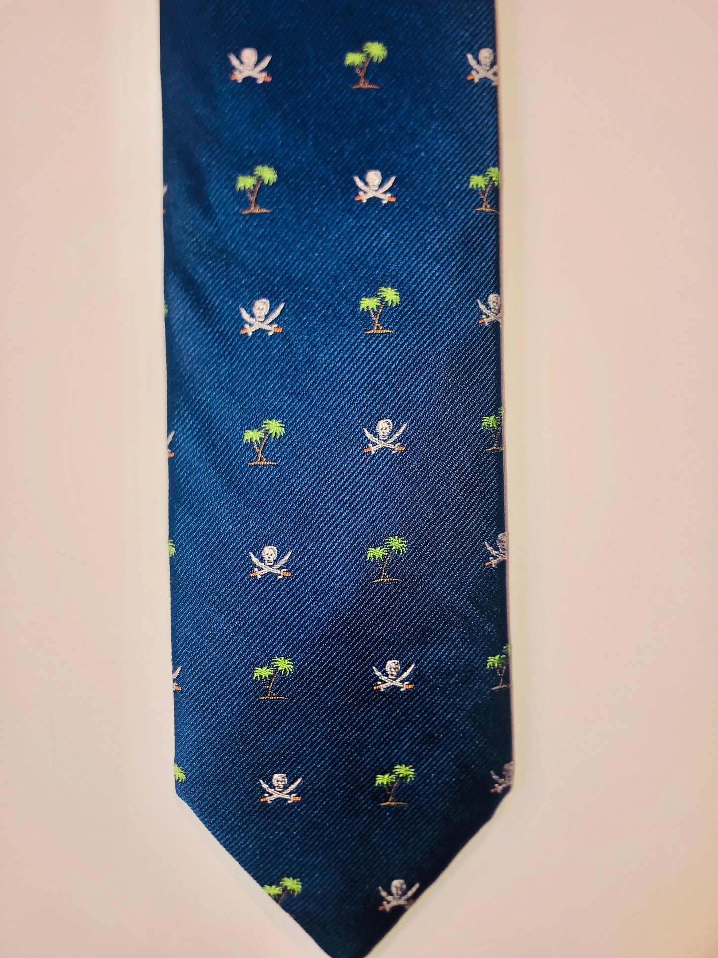 LEE ALLISON Pirate Island Necktie