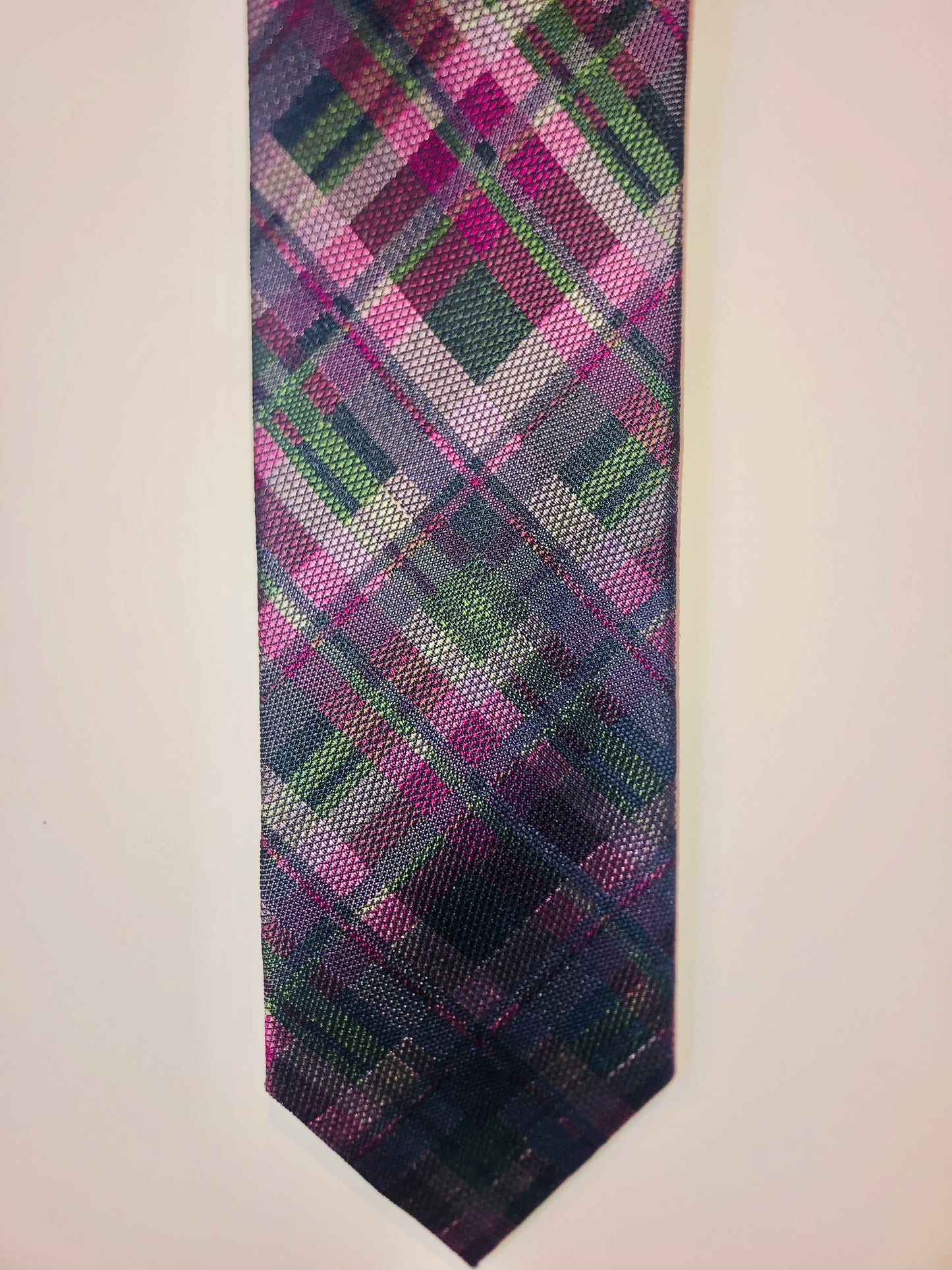 LEE ALLISON Fuzzy Plaid Necktie