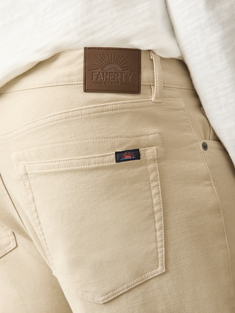 Faherty Stretch Terry 5-pocket (32")