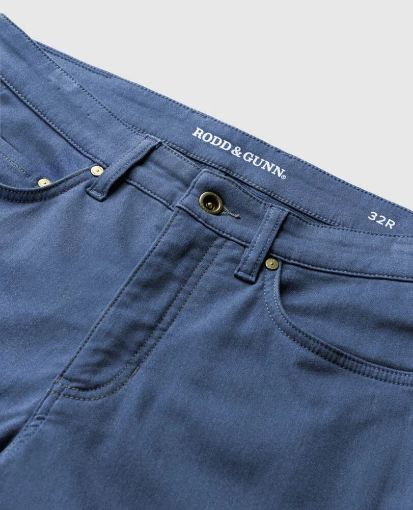 RODD & GUNN Motion Melange Jean