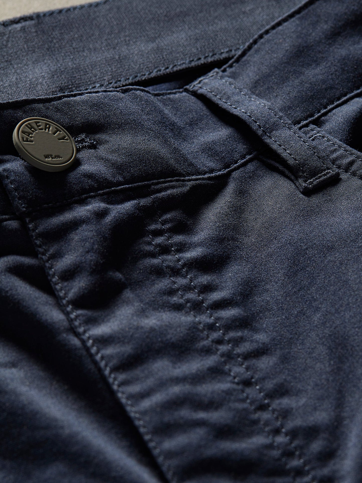 Faherty Movement 5 Pocket Pant (Navy) CF