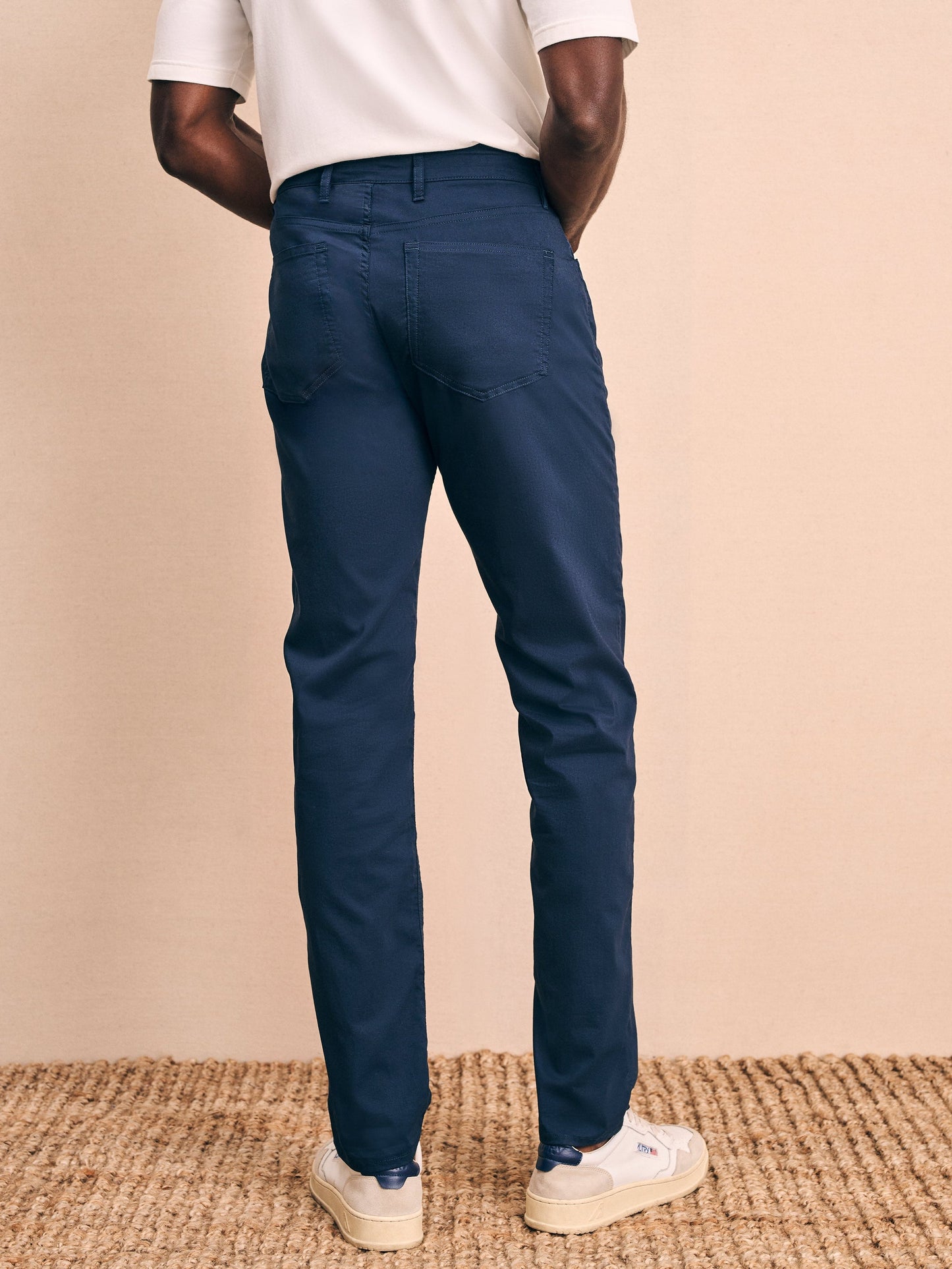 Faherty Movement 5 Pocket Pant (Navy) CF