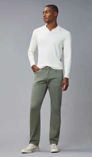 DL1961 Russell Slim Straight Jean